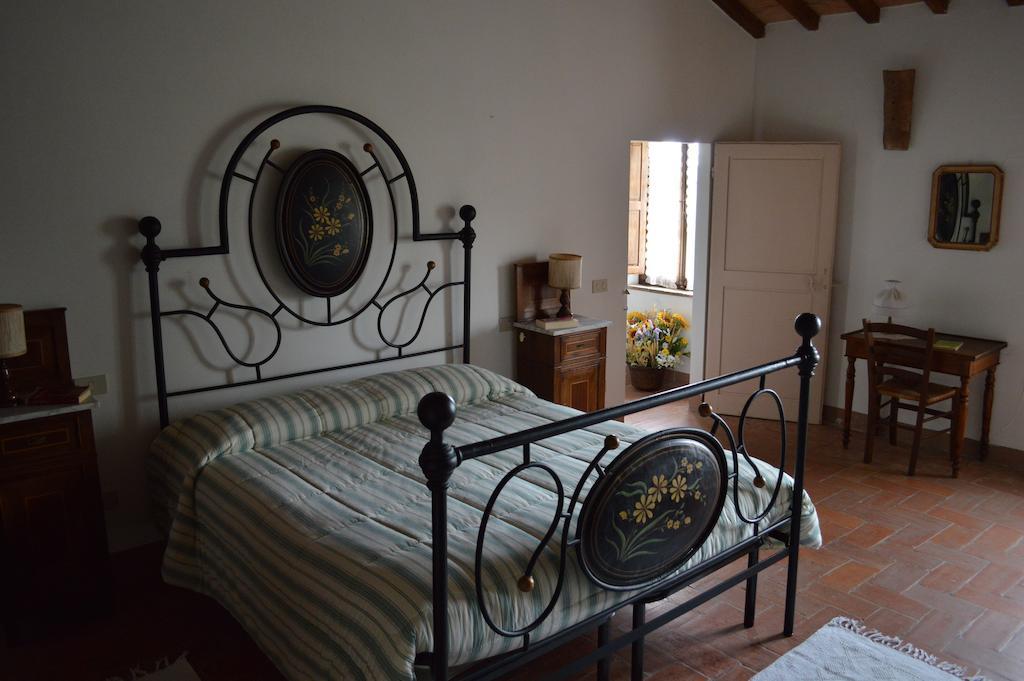 Вилла Agriturismo La Disperata Сан-Куйрико-д'Орча Экстерьер фото